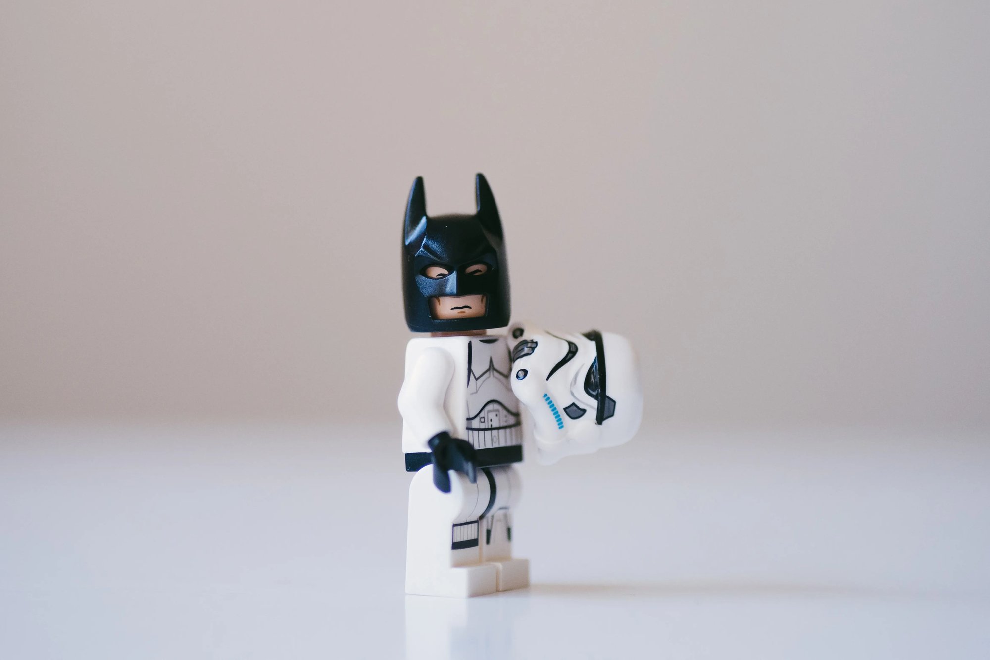 daniel-k-cheung-zky0BmMT5m8-unsplash